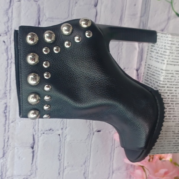 Karl Lagerfeld Bonnie Peep Toe Bootie NWT - Picture 3 of 10